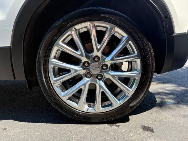 Certified 2023 Cadillac XT4 Premium Luxury w/ Enhanced Visibility Package AWD/4WD image 14