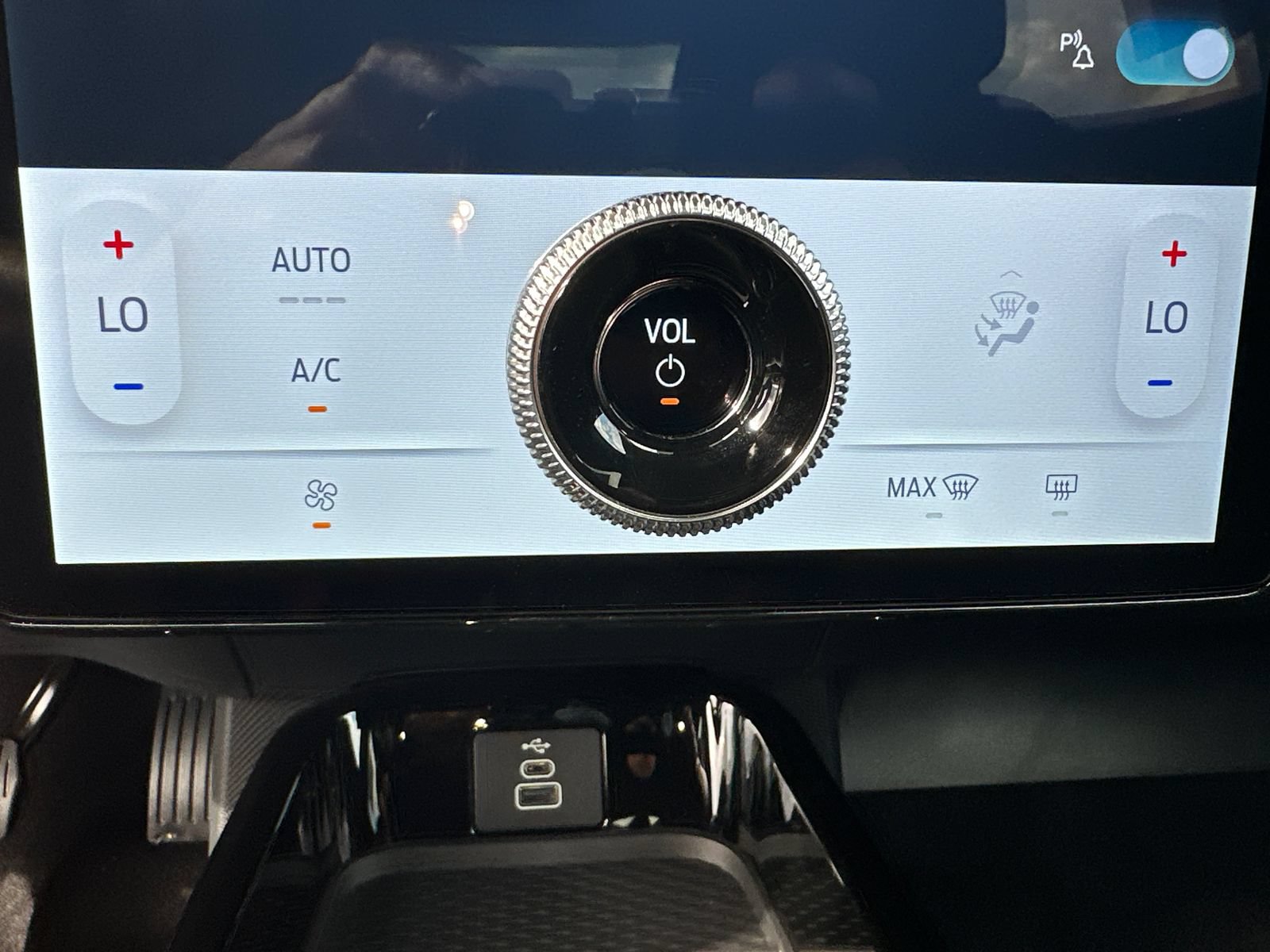 New 2026 Ford Mustang Mach-E Select RWD image 33