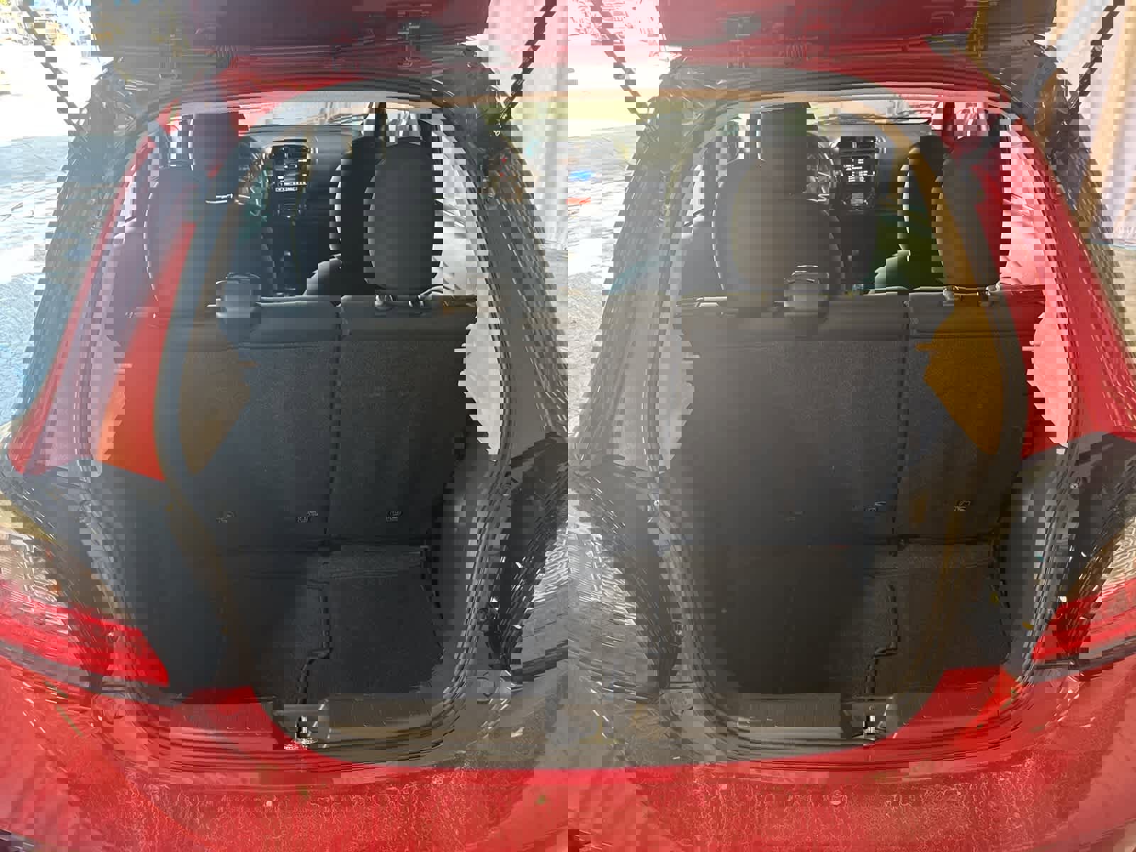 Used 2024 Mitsubishi Mirage ES image 11