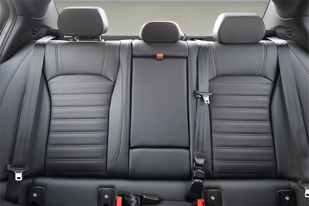 New 2025 Alfa Romeo Giulia Intensa w/ Driving Assist Package image 24