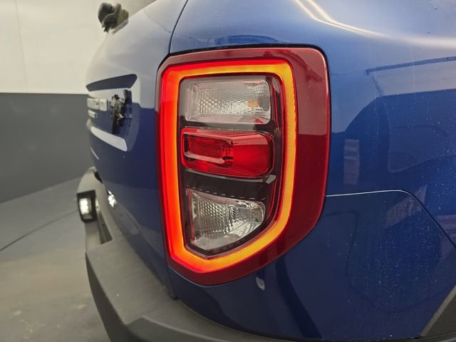 Used 2023 Ford Bronco Sport Outer Banks image 19