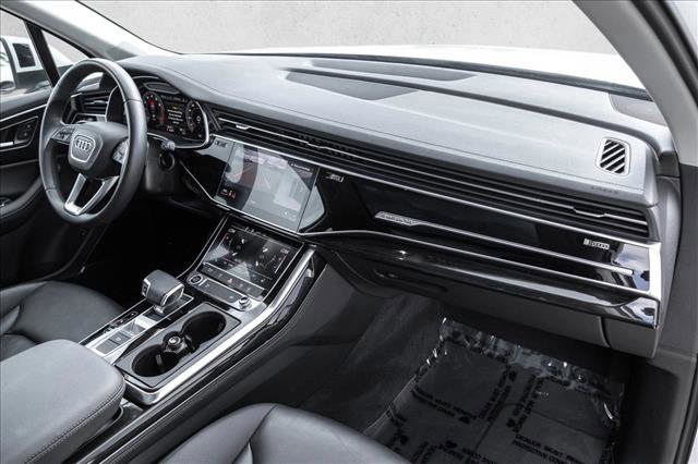 Used 2024 Audi Q7 2.0T Premium Plus AWD/4WD image 25