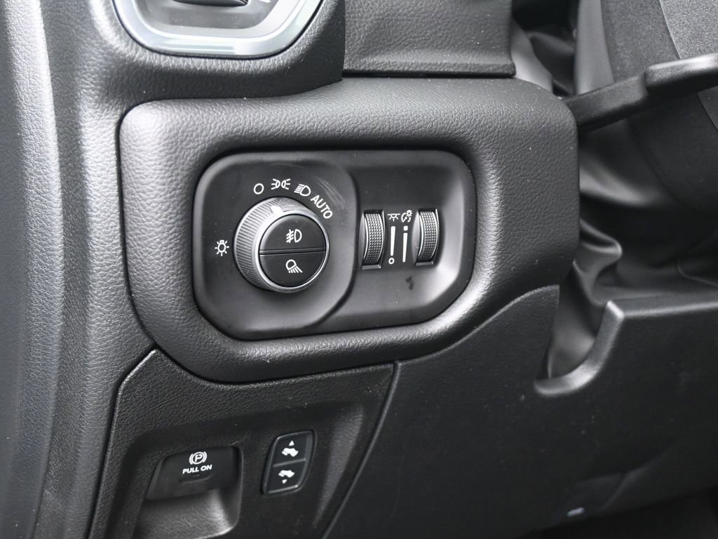 New 2026 RAM 1500 Laramie w/ Night Edition image 15