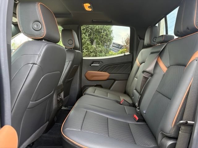 New 2026 GMC Canyon AT4 w/ Technology Plus Package AWD/4WD image 11
