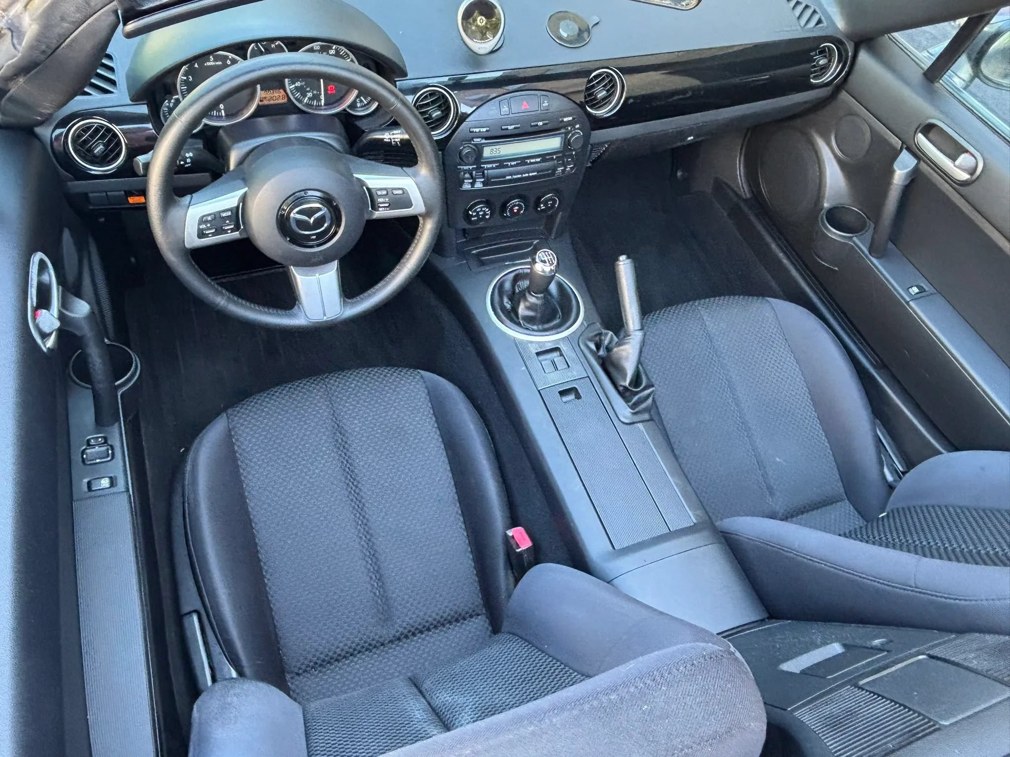 Used 2007 MAZDA MX-5 Miata Touring w/ Suspension Pkg RWD image 22