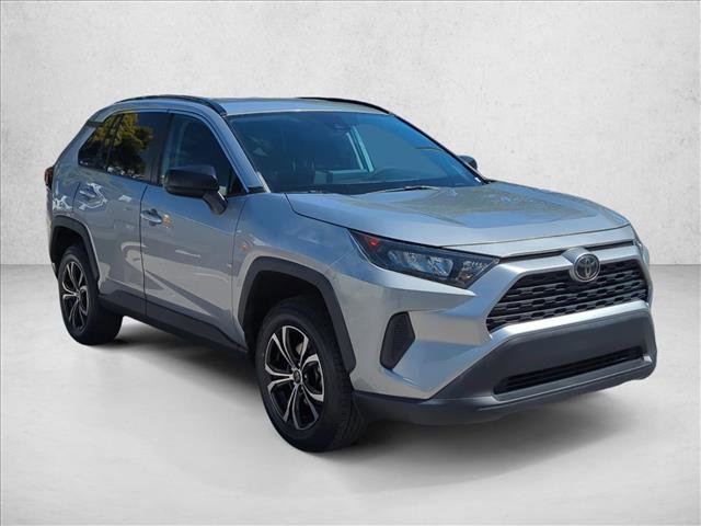 Certified 2021 Toyota RAV4 LE FWD image 3