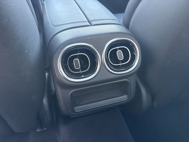 Used 2024 Mercedes-Benz GLC 300 4MATIC image 31