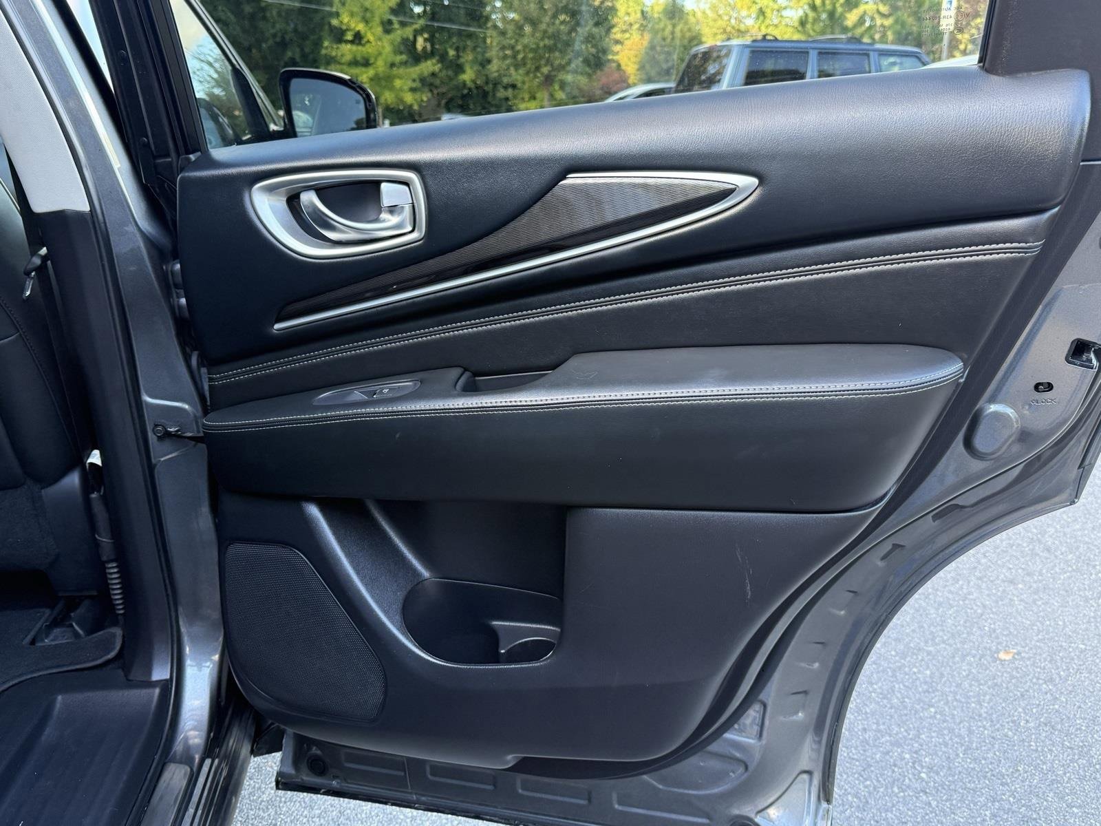 Used 2019 INFINITI QX60 Luxe image 24