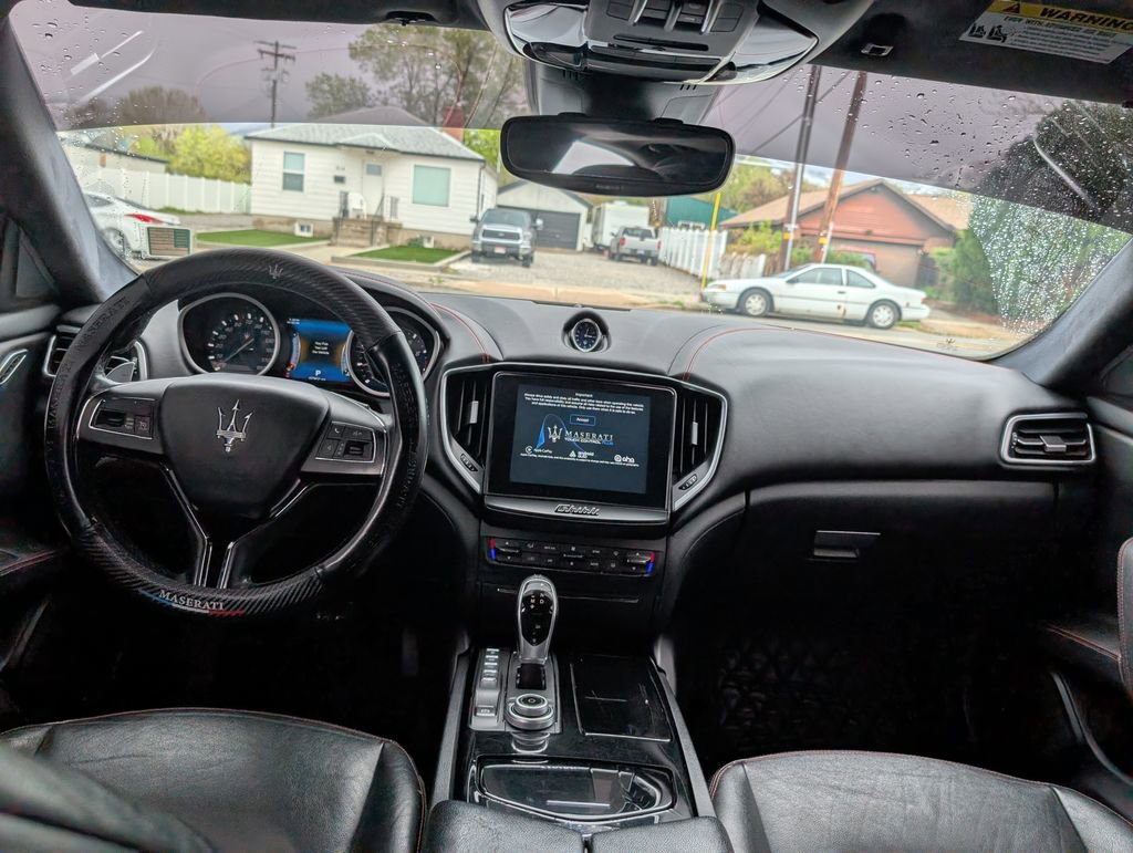 Used 2017 Maserati Ghibli image 8