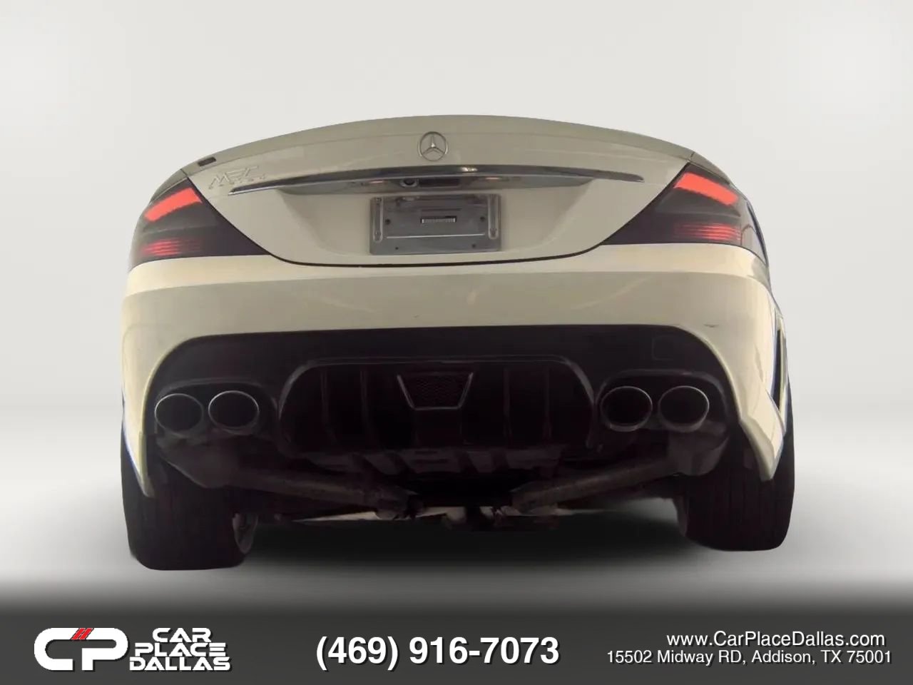 Used 2006 Mercedes-Benz CLS 500 w/ Entertainment Pkg image 4