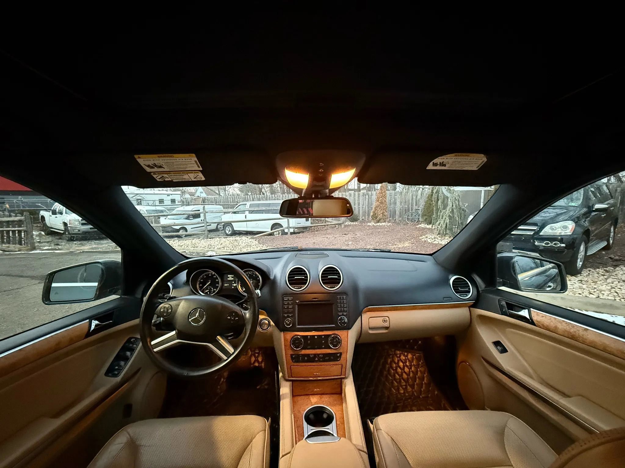 Used 2012 Mercedes-Benz GL 550 GL 550 4MATIC Sport Utility 4D image 20