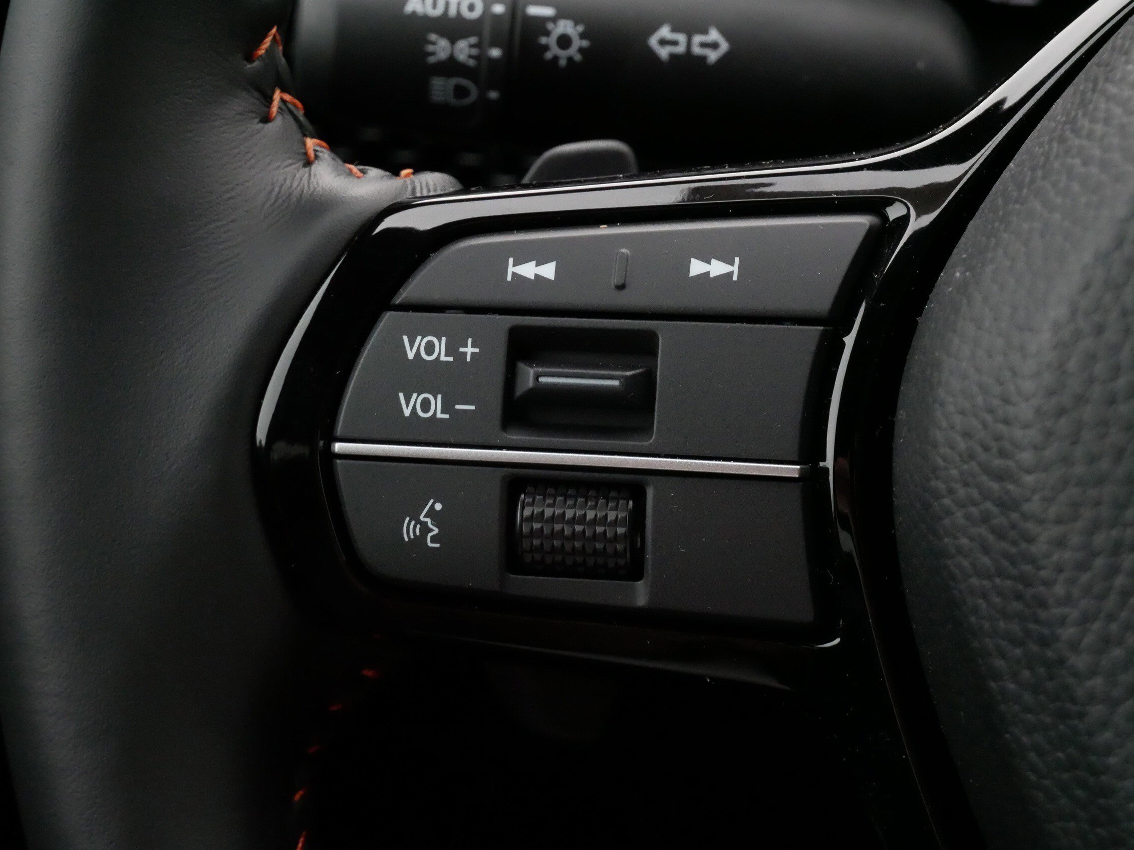 Certified 2026 Honda CR-V Sport Touring image 26