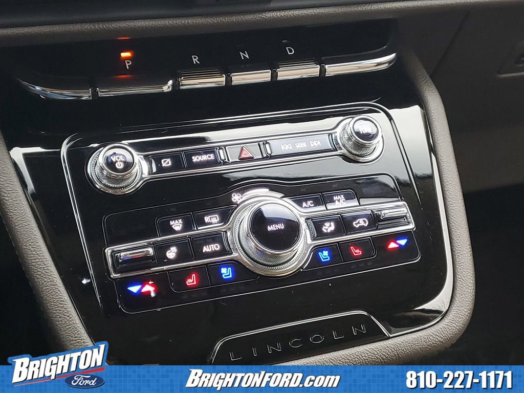 Used 2020 Lincoln Corsair Reserve w/ Elements Package image 28