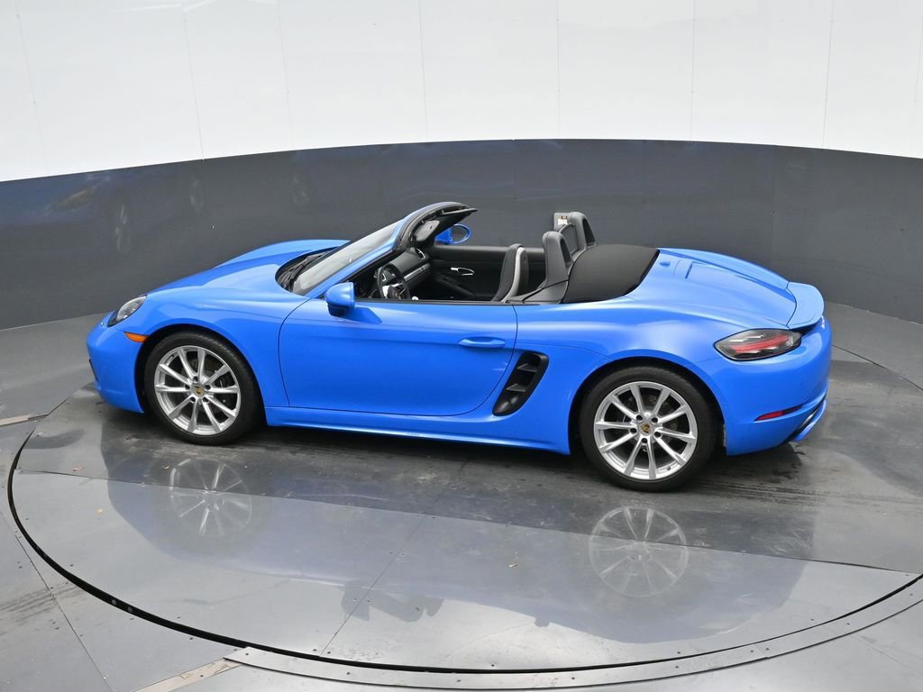 Certified 2025 Porsche 718 Boxster RWD image 43