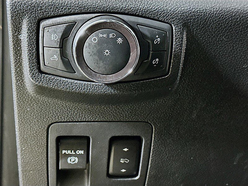 Used 2019 Ford F150 Platinum w/ Equipment Group 701A Luxury image 10