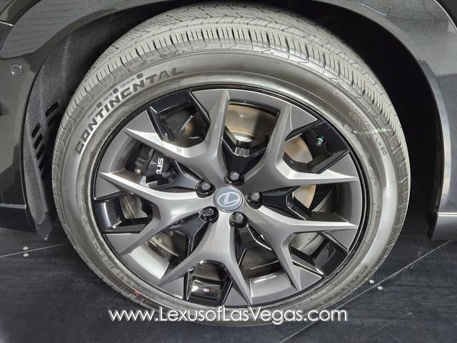 New 2026 Lexus TX 500h AWD image 9
