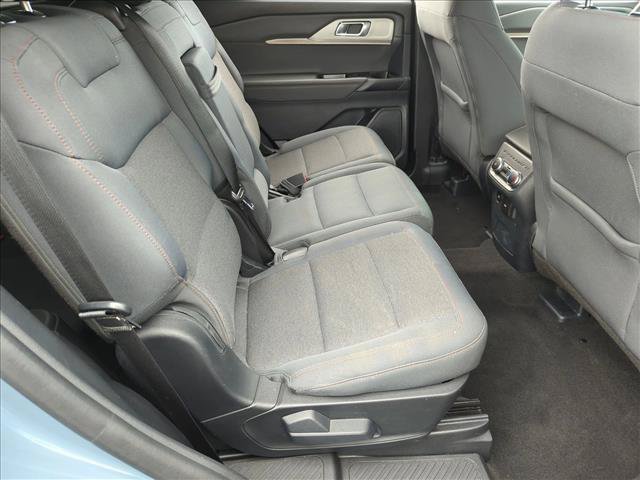 Used 2025 Ford Explorer Active RWD image 20