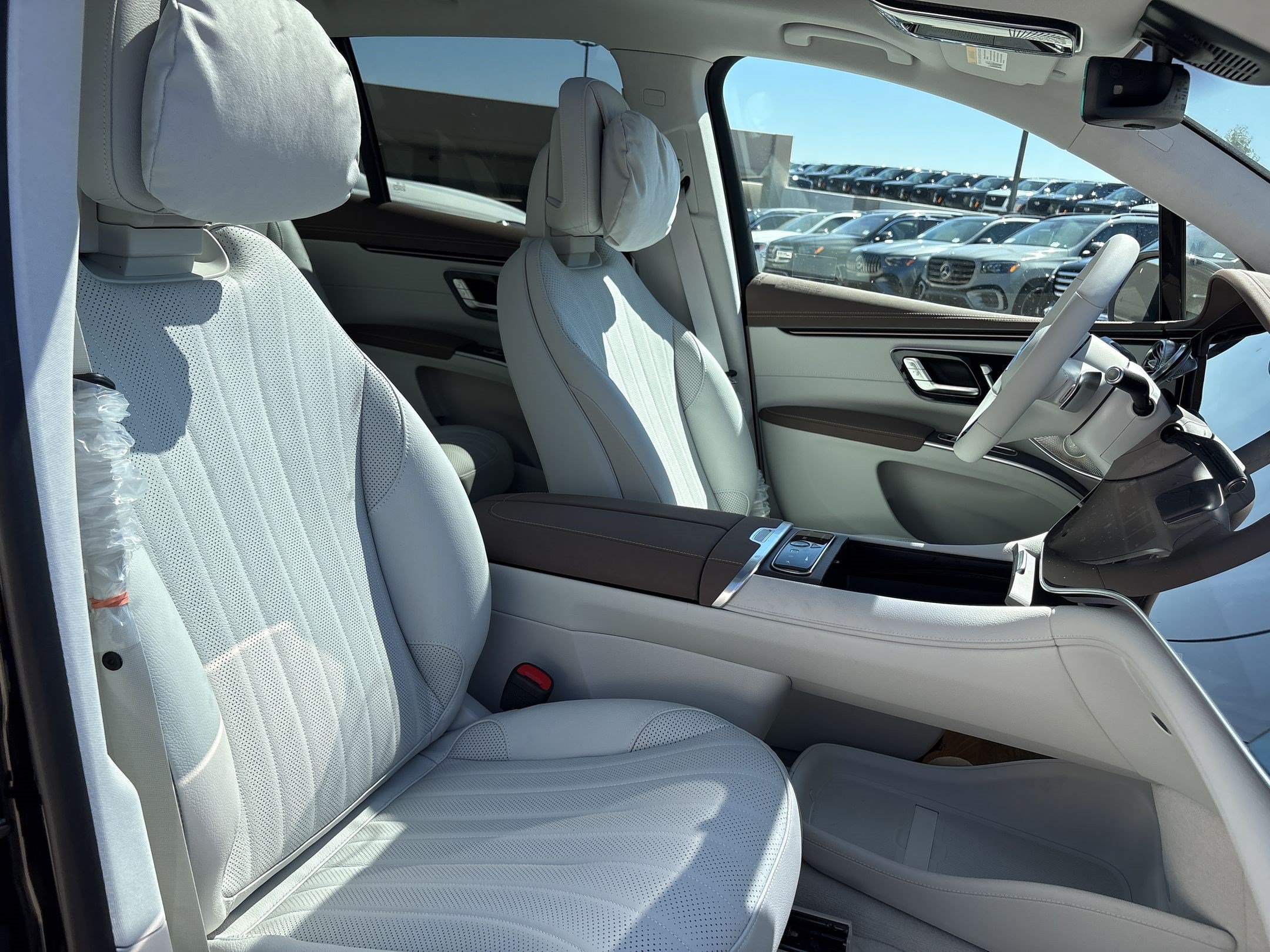 New 2026 Mercedes-Benz EQS 400 4MATIC SUV image 24