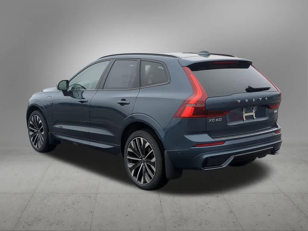 New 2026 Volvo XC60 T8 Ultra w/ Protection Package Premier AWD/4WD image 4