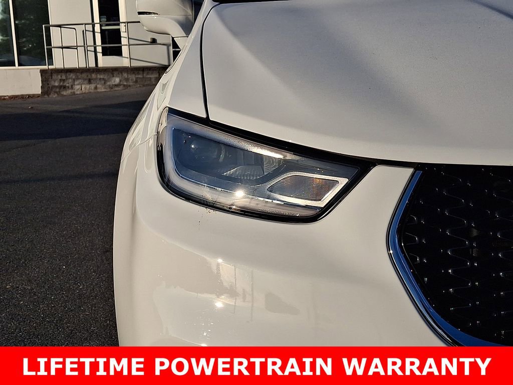 Used 2022 Chrysler Pacifica Touring-L w/ Uconnect Theater Family Group image 9