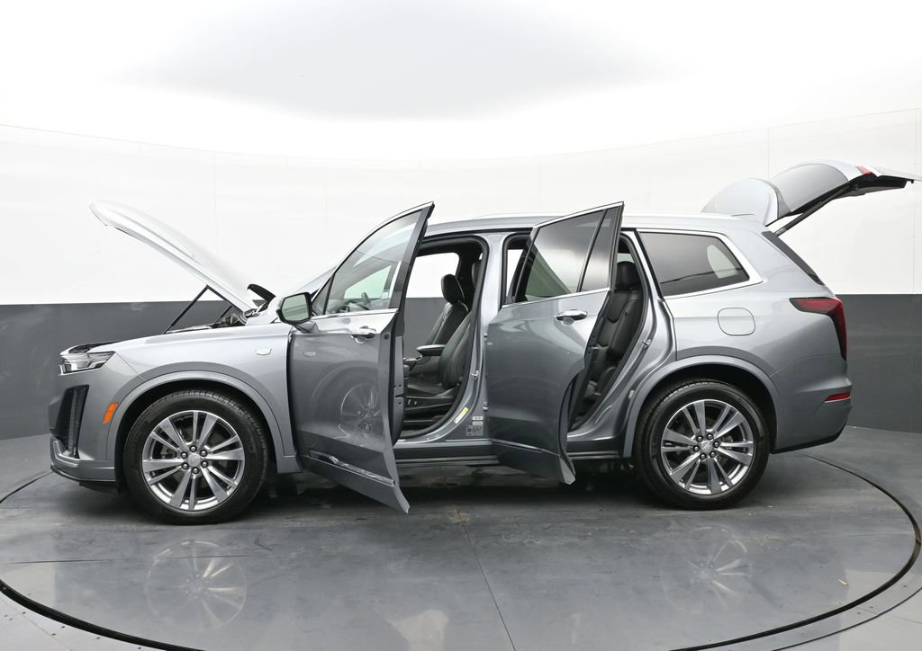 Used 2023 Cadillac XT6 Premium Luxury image 54