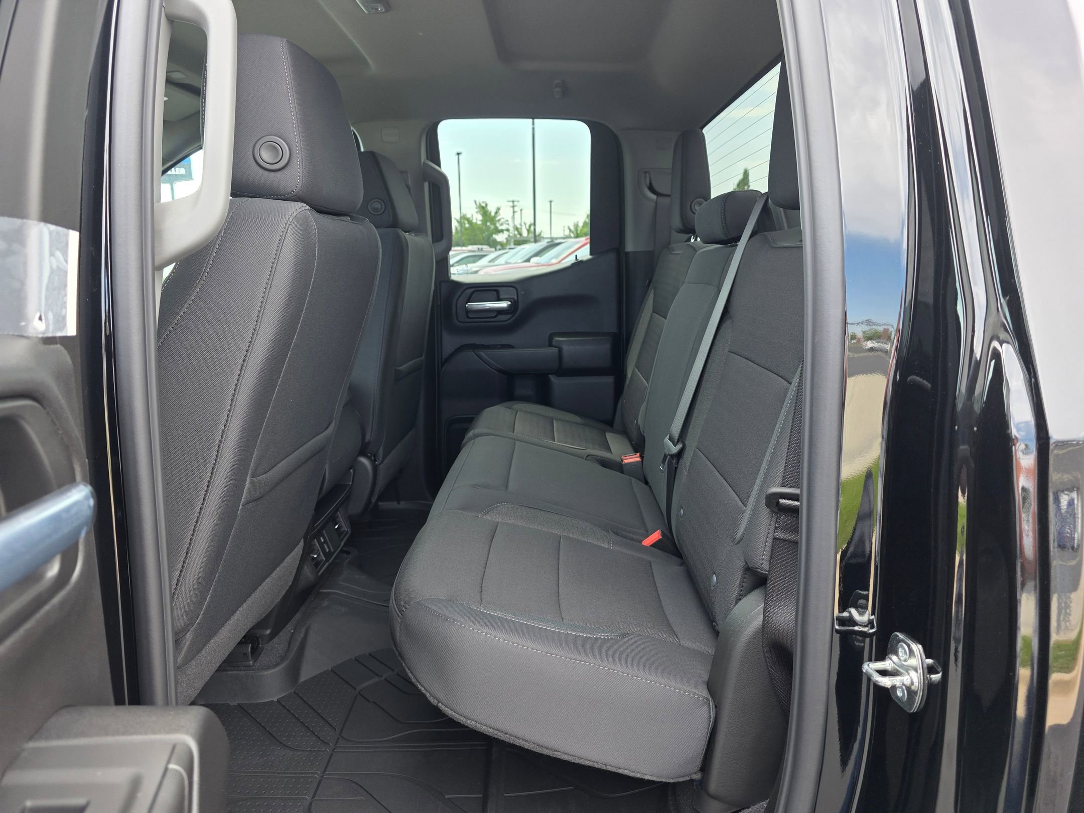 New 2026 Chevrolet Silverado 1500 Custom image 17