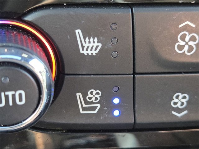 Used 2023 Buick Enclave Avenir w/ Avenir Technology Package image 8