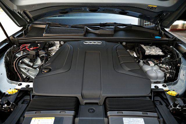 Certified 2025 Audi Q7 2.0T Premium Plus w/ Premium Plus Package image 34