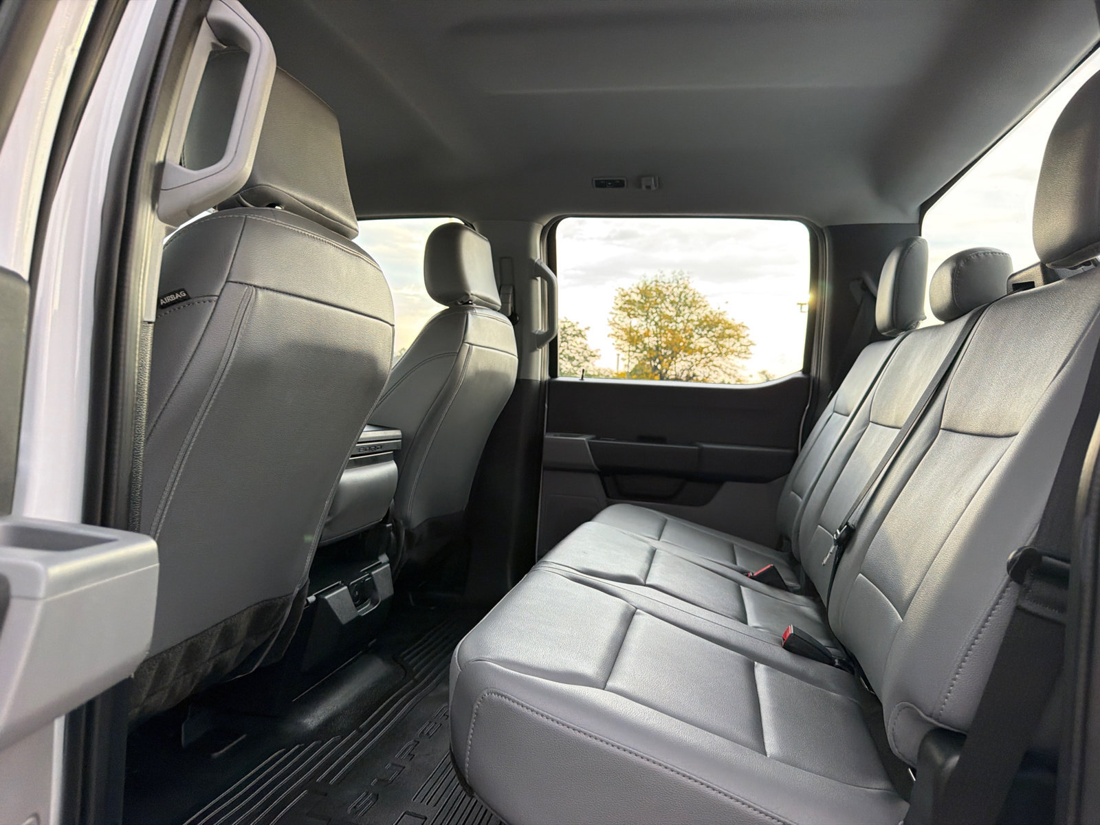 Used 2023 Ford F350 XL AWD/4WD image 21