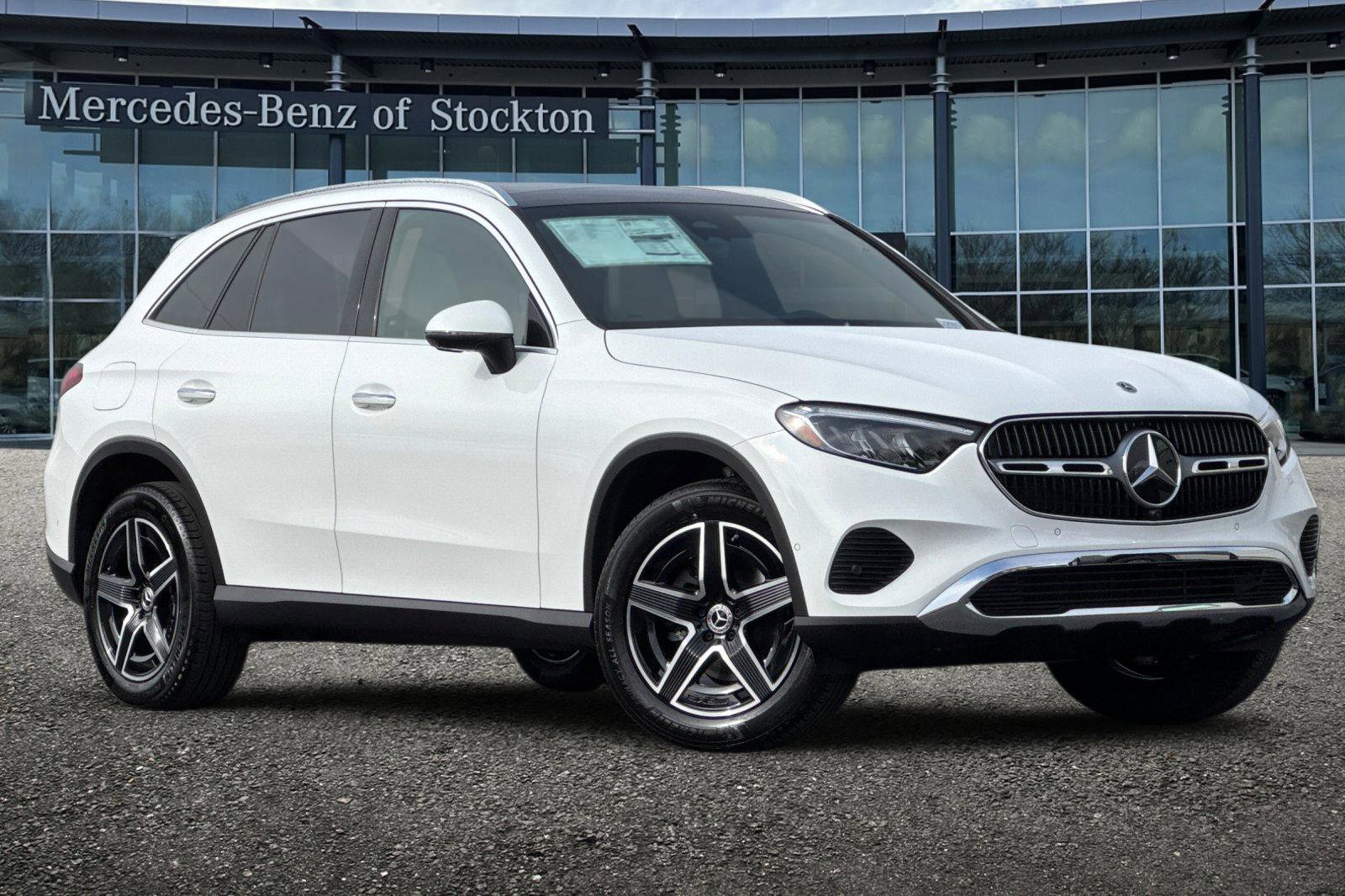 New 2026 Mercedes-Benz GLC 300 4MATIC