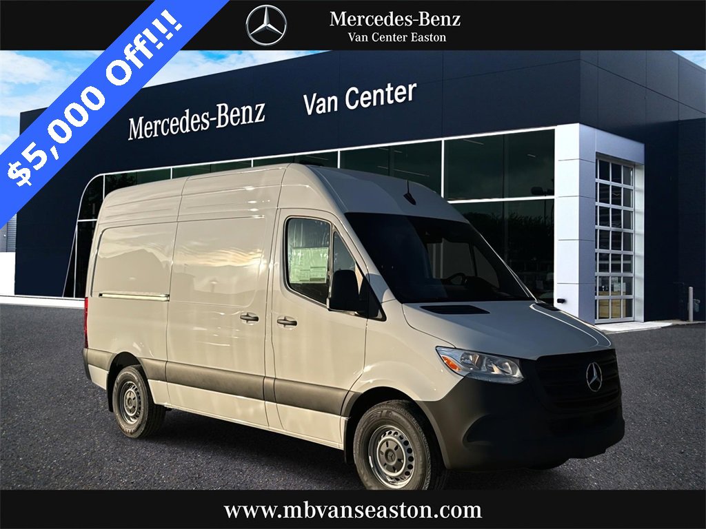 New 2025 Mercedes-Benz Sprinter 2500 image 1