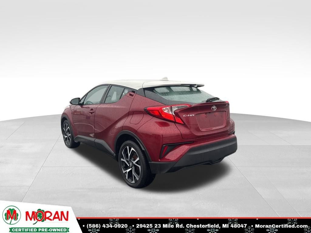 Used 2018 Toyota C-HR XLE image 3