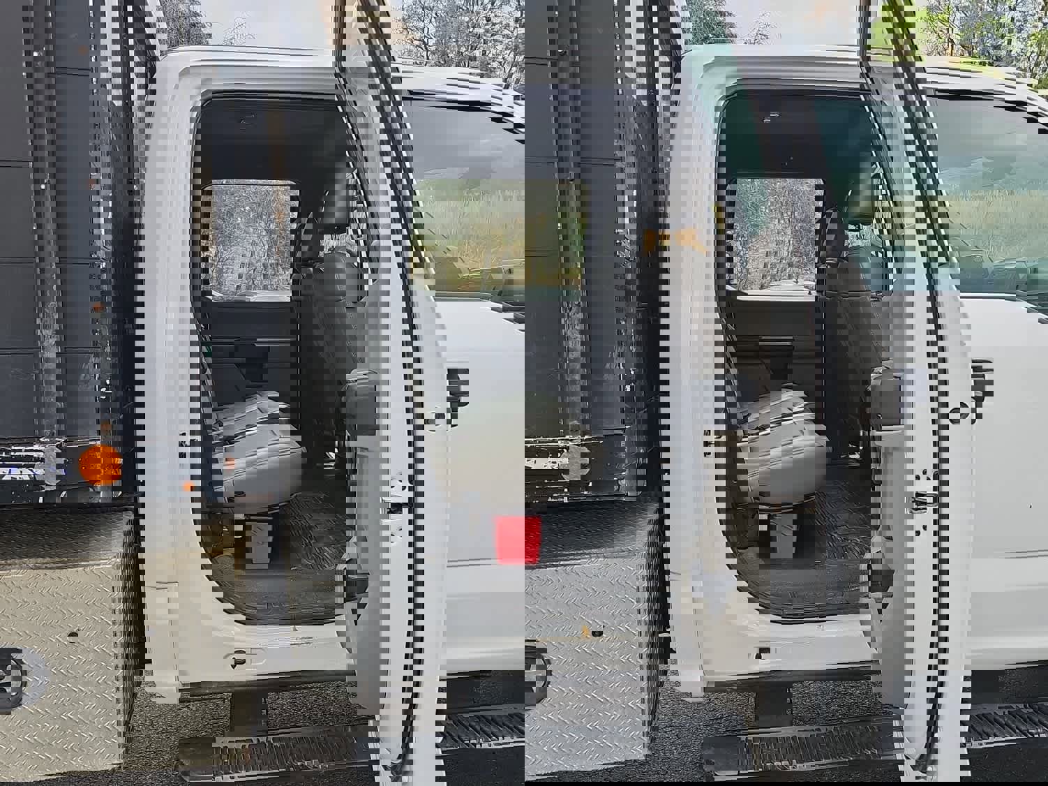 Used 2021 Ford F450 XL w/ Snow Plow Prep Package image 10