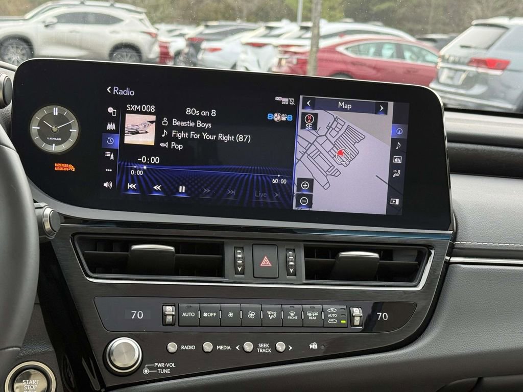 Used 2022 Lexus ES 350 Ultra Luxury image 10