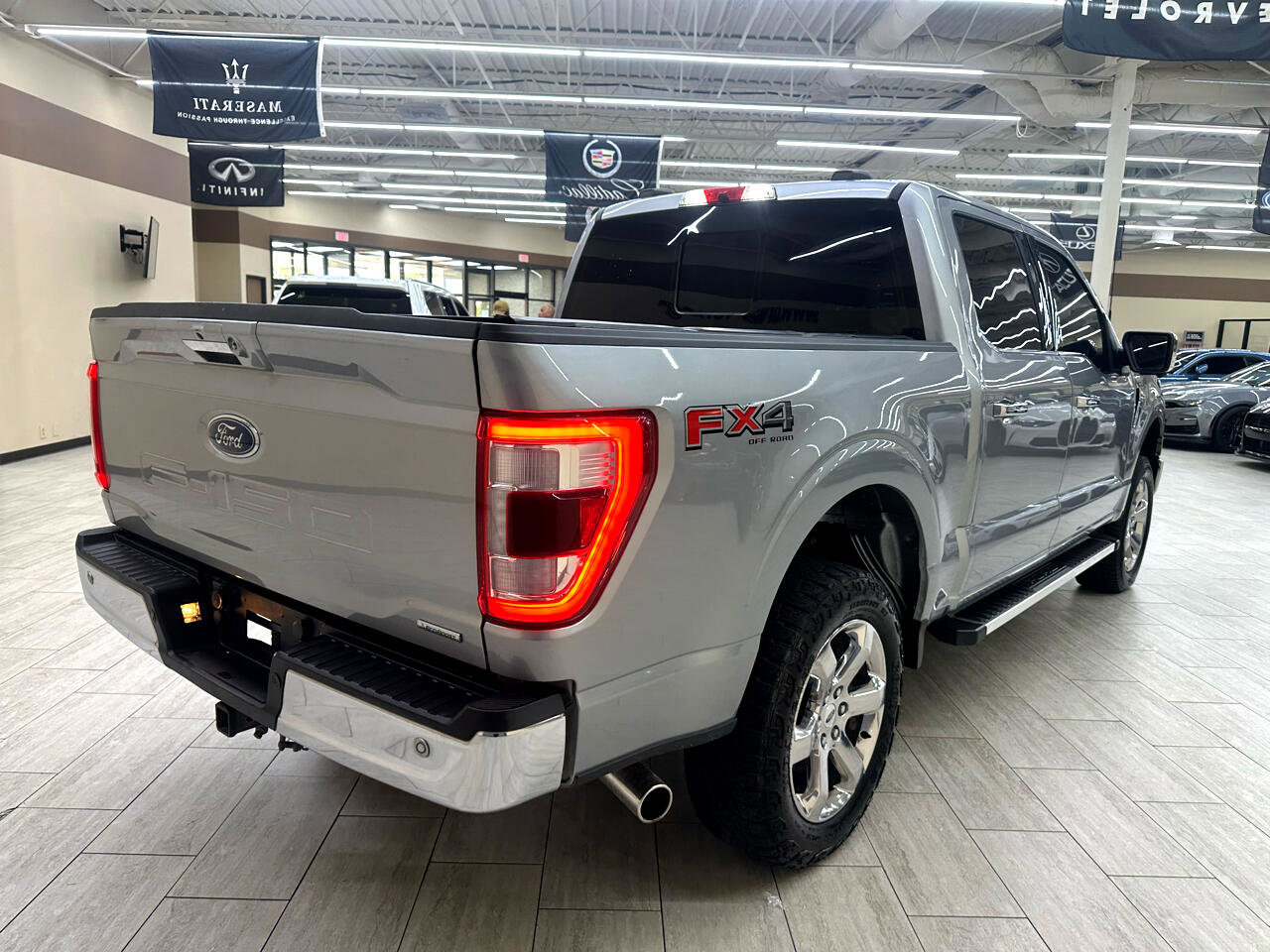 Used 2022 Ford F150 Lariat image 7