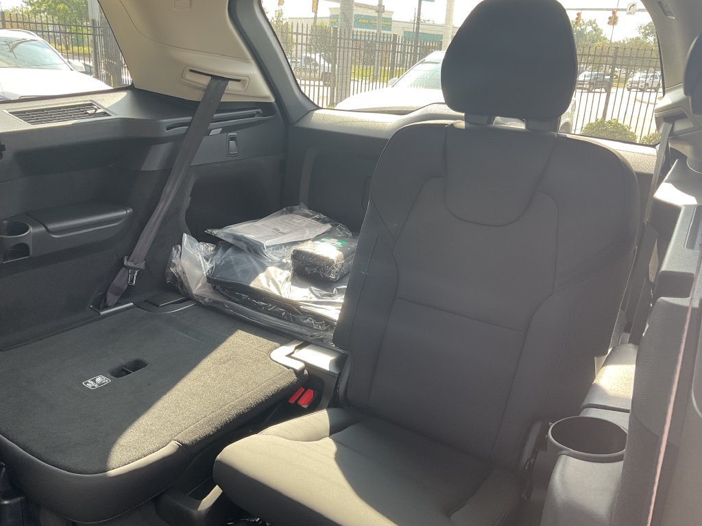 New 2027 Volvo XC90 B6 Plus AWD/4WD image 15