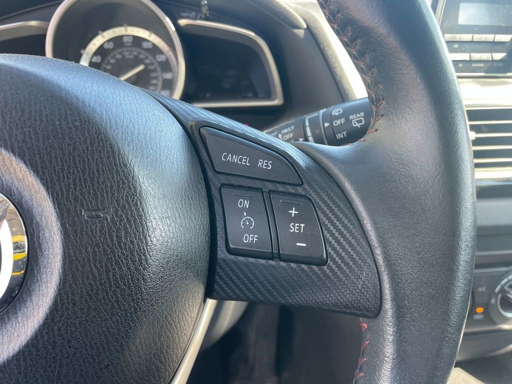 Used 2014 MAZDA MAZDA3 i Touring w/ Moonroof Package 1 FWD image 17