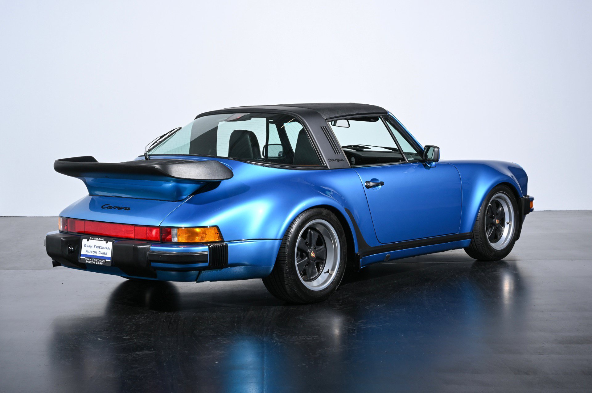 Used 1989 Porsche 911 Targa RWD image 24
