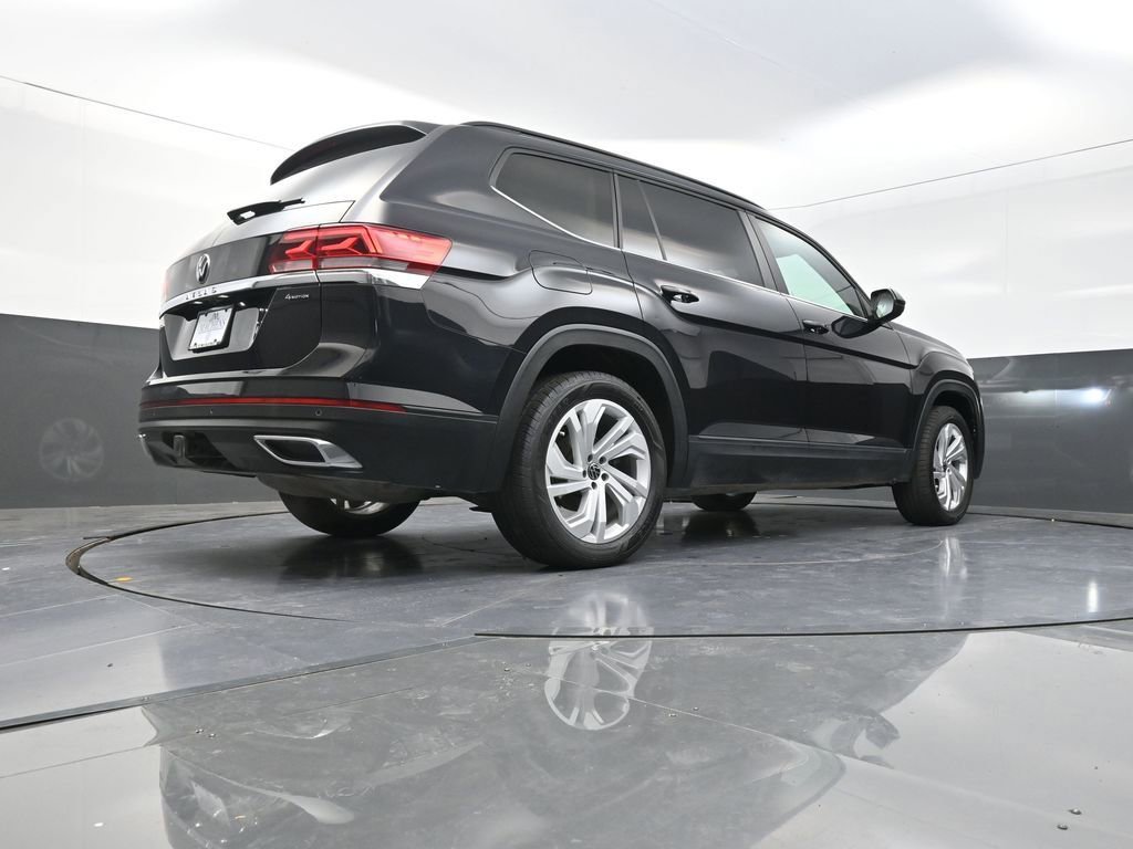 Used 2023 Volkswagen Atlas SE image 28