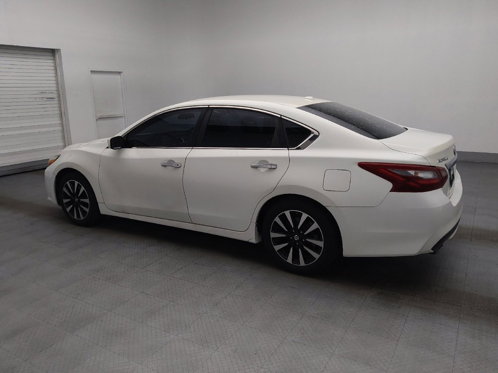 Used 2018 Nissan Altima 2.5 SV FWD image 3