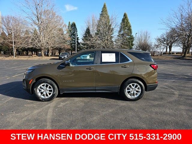Used 2024 Chevrolet Equinox LT AWD/4WD image 1