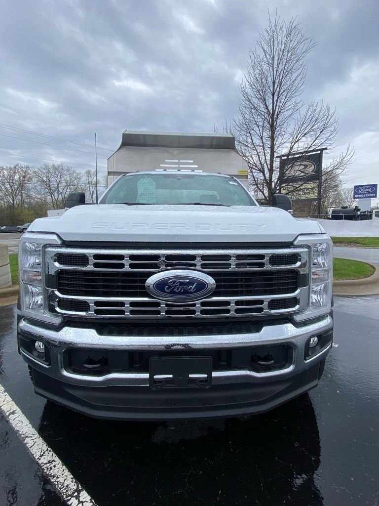 New 2026 Ford F600 4x4 Regular Cab Super Duty w/ XL Chrome Package image 12