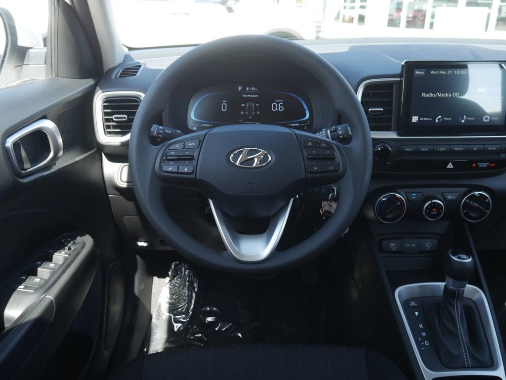 New 2026 Hyundai Venue SE FWD image 29