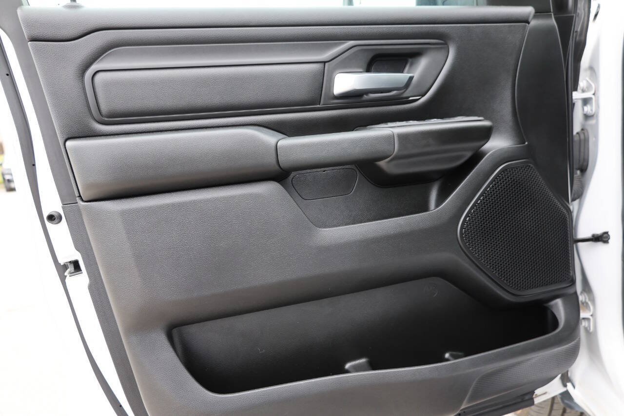 Used 2025 RAM 1500 Tradesman AWD/4WD image 12