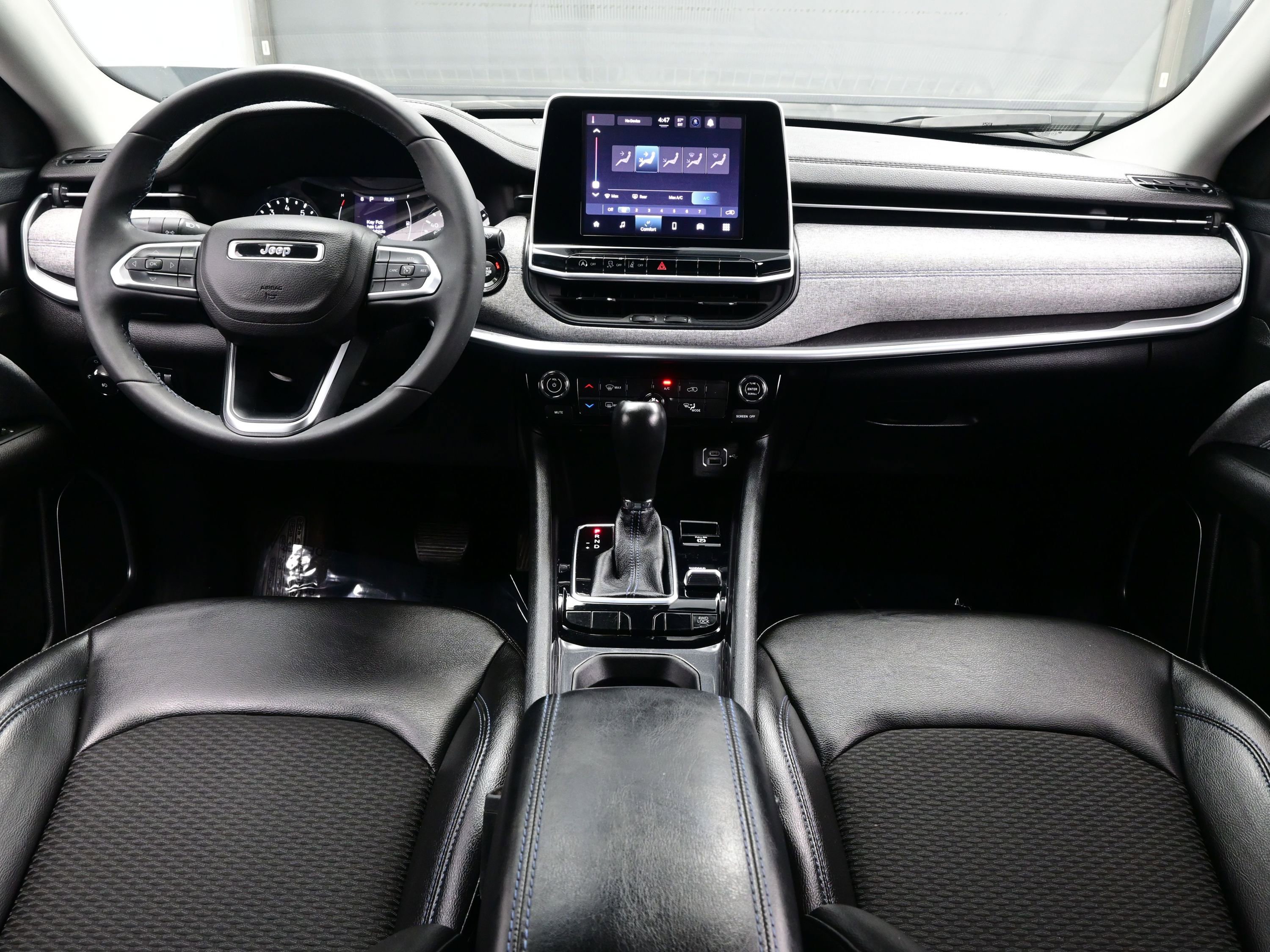 Used 2022 Jeep Compass Latitude image 15