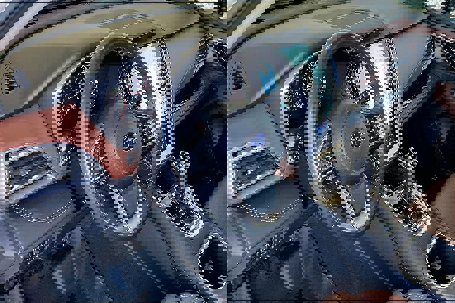 Used 2022 Subaru Outback Touring XT w/ Popular Package #2 image 17