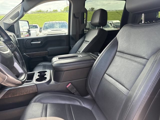 Used 2020 GMC Sierra 2500 Denali w/ Denali Ultimate Package AWD/4WD image 5