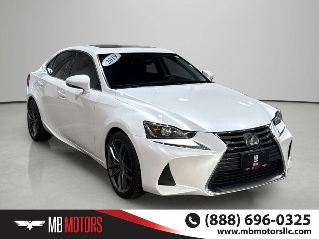 Used 2019 Lexus IS 300 RWD image 6