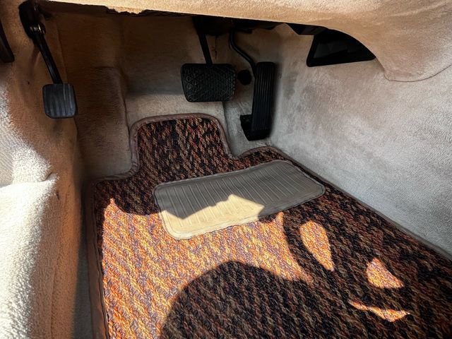 Used 1992 Mercedes-Benz 300 SL image 29