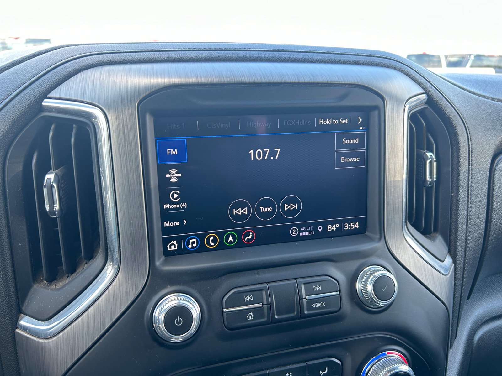 Used 2023 GMC Sierra 3500 Denali w/ Denali Ultimate Package image 17